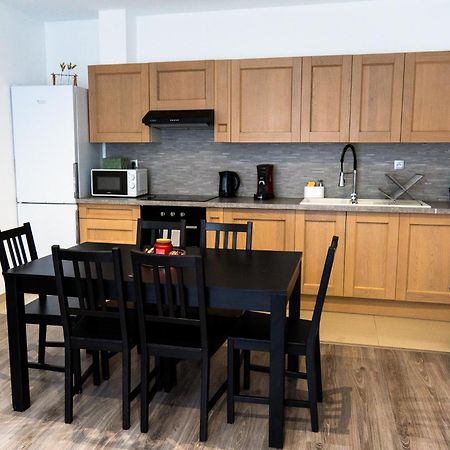 A L'Ombre Du Pin "1" - Ground-Floor T3 Near Disneyland And Paris, 1-6 Guests Le Pin  外观 照片